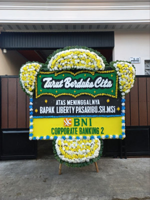 Papan Bunga Duka di Mandirancan