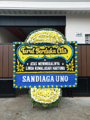 Papan Bunga Duka di Mandirancan